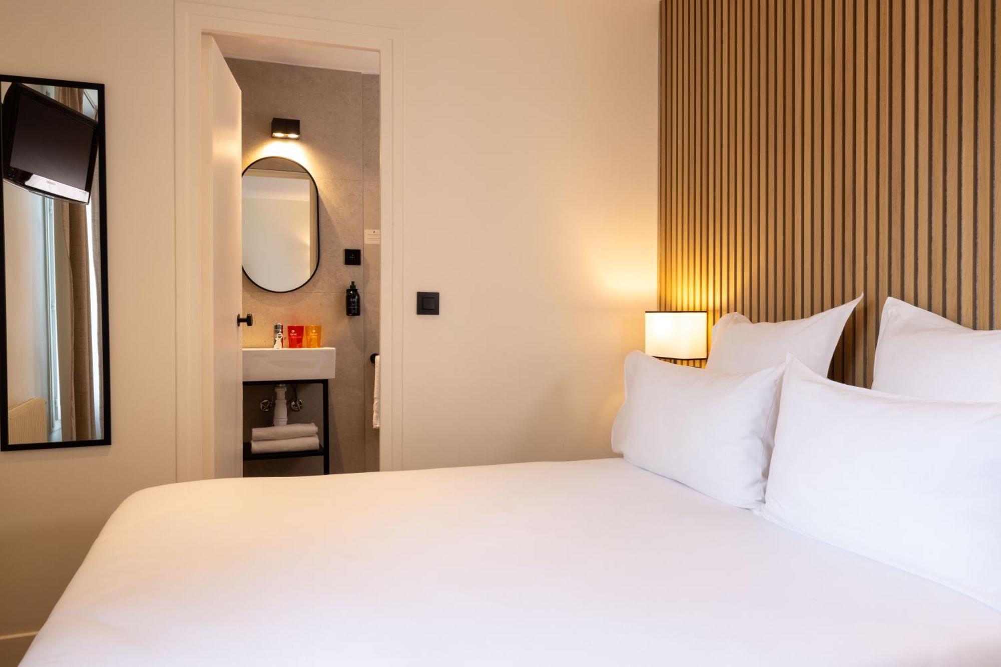 Korner Montmartre Hotel Париж Екстериор снимка