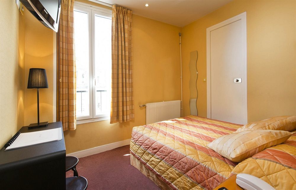 Korner Montmartre Hotel Париж Екстериор снимка